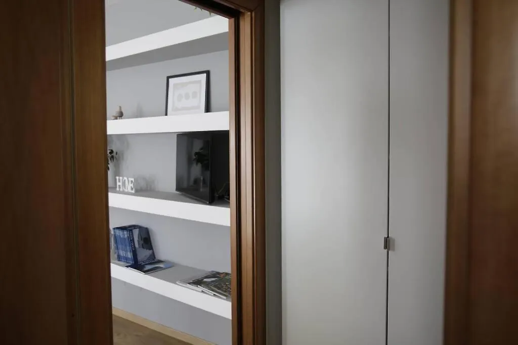 Iseo Lake Family&Friends Smart Home 0*,  Italy